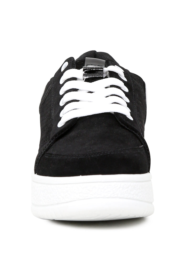 A pair of stylish Chunky Lace-Up Sneakers featuring a chunky design, round toe, and lace-up closure, perfect for casual wear.