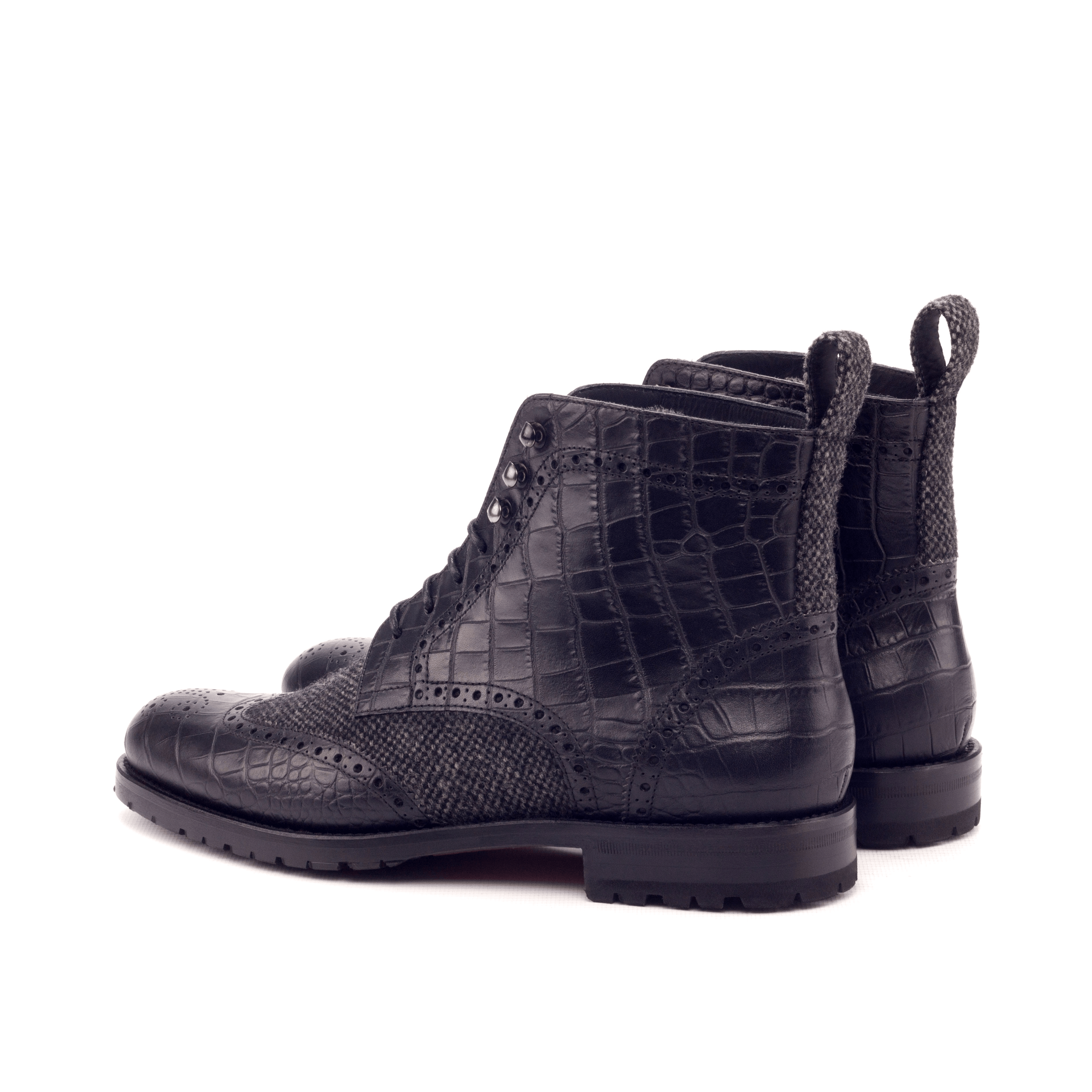 Claudia Ladies Military Brogue Boots II featuring a brogue pattern, black calf leather lining, and leather comando sole.