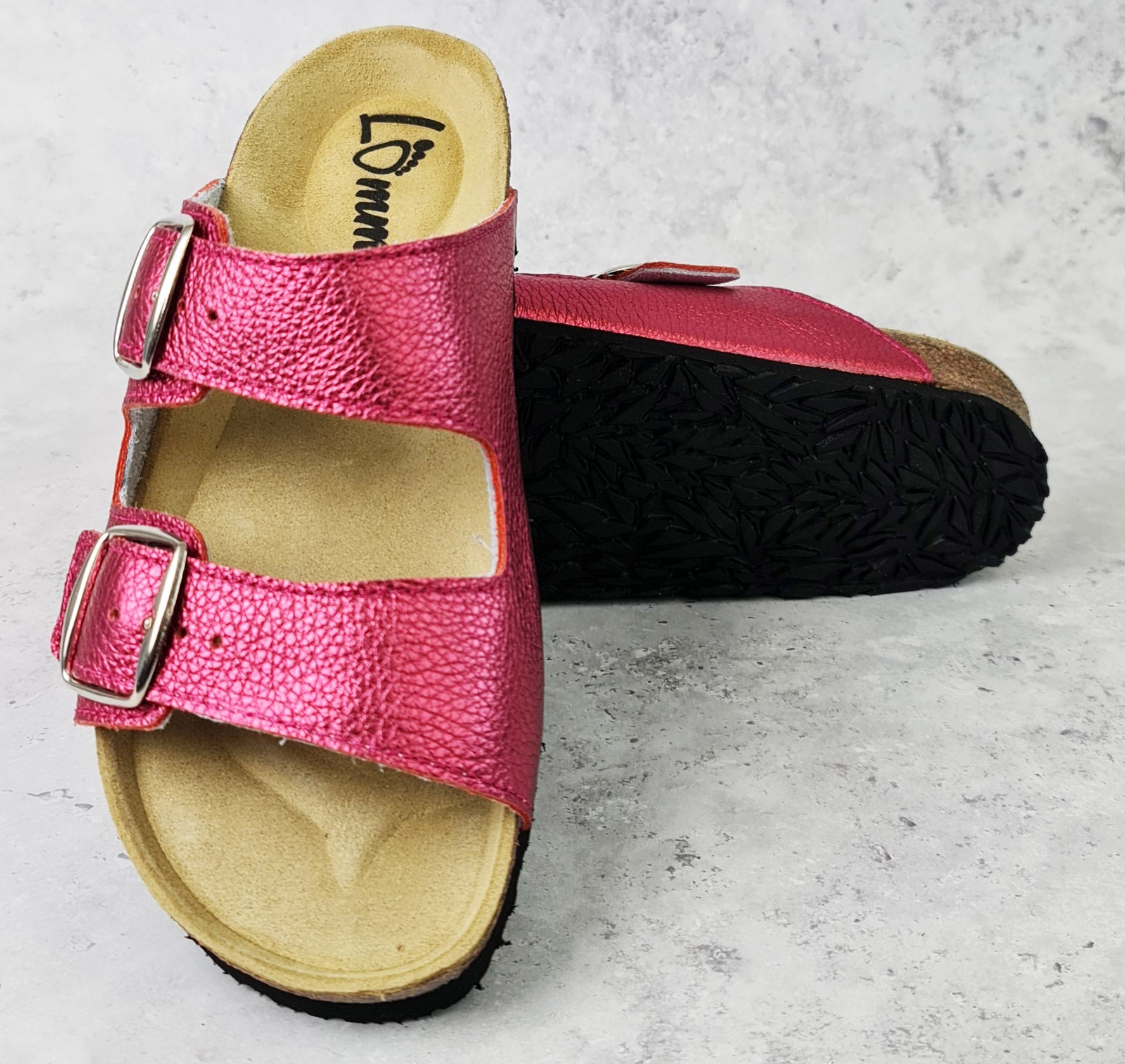 Diane - Magenta klassische Sommersandalen aus hochwertigem Naturleder mit anatomisch geformter Kork-Sohle und rutschfester Sohle.