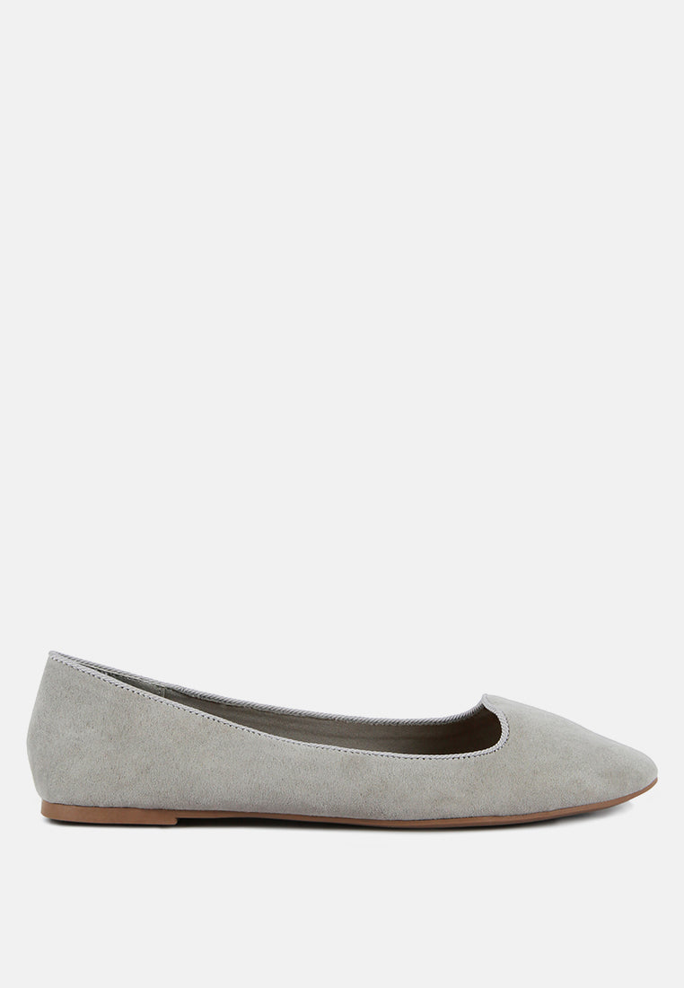 A pair of Eyeore Microfiber Casual Ballerinas featuring a soft microfiber upper, pointed toe design, and durable rubber outsole, perfect for casual wear.