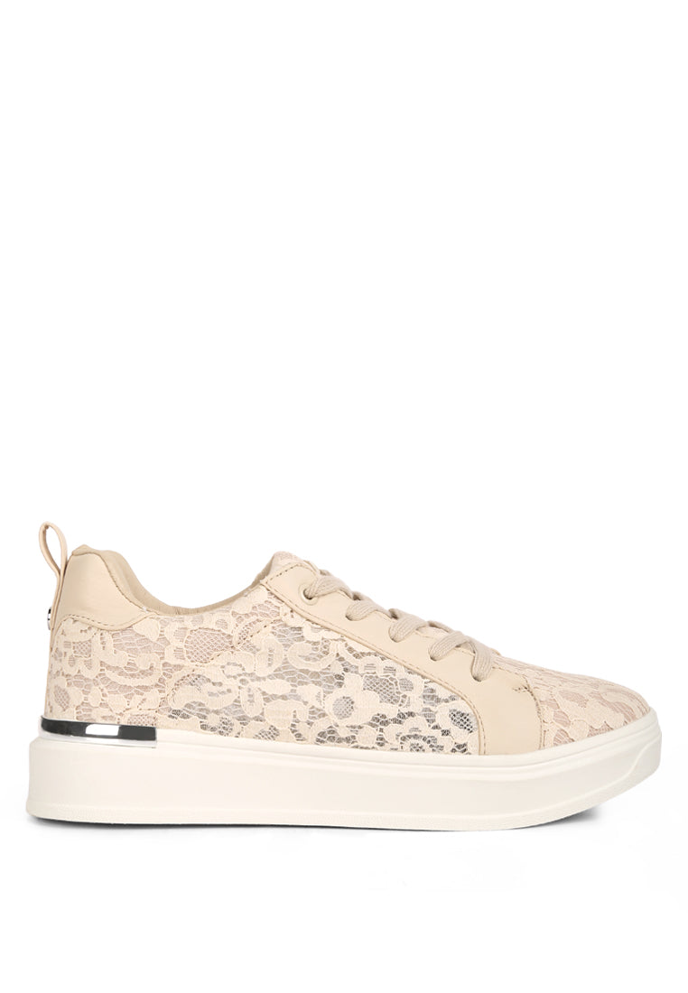 Flakes Lace Detail Low Platform Sneakers featuring lace detail, cushioned ankle support, and faux leather lining, perfect for casual outings.