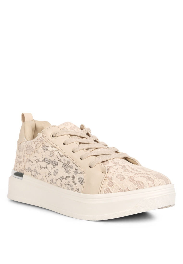 Flakes Lace Detail Low Platform Sneakers featuring lace detail, cushioned ankle support, and faux leather lining, perfect for casual outings.