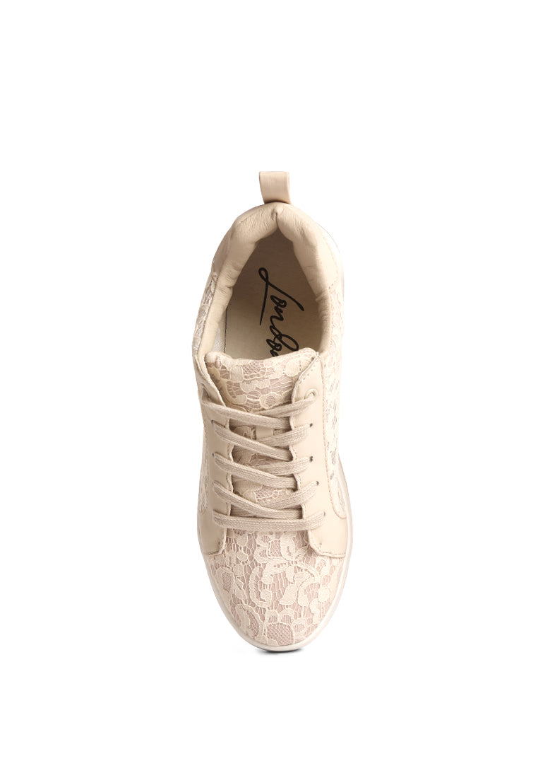 Flakes Lace Detail Low Platform Sneakers featuring lace detail, cushioned ankle support, and faux leather lining, perfect for casual outings.