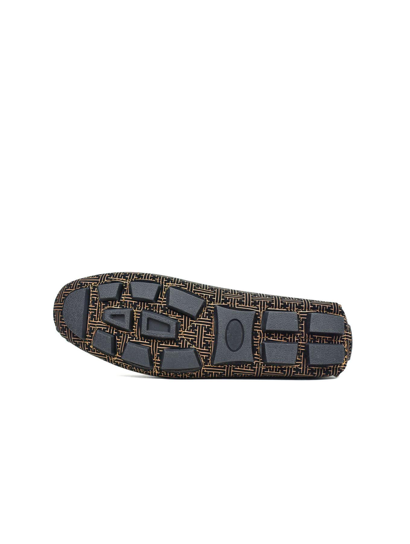 Stylish camel loafers featuring a unique geometric design, made from synthetic material for comfort and durability.