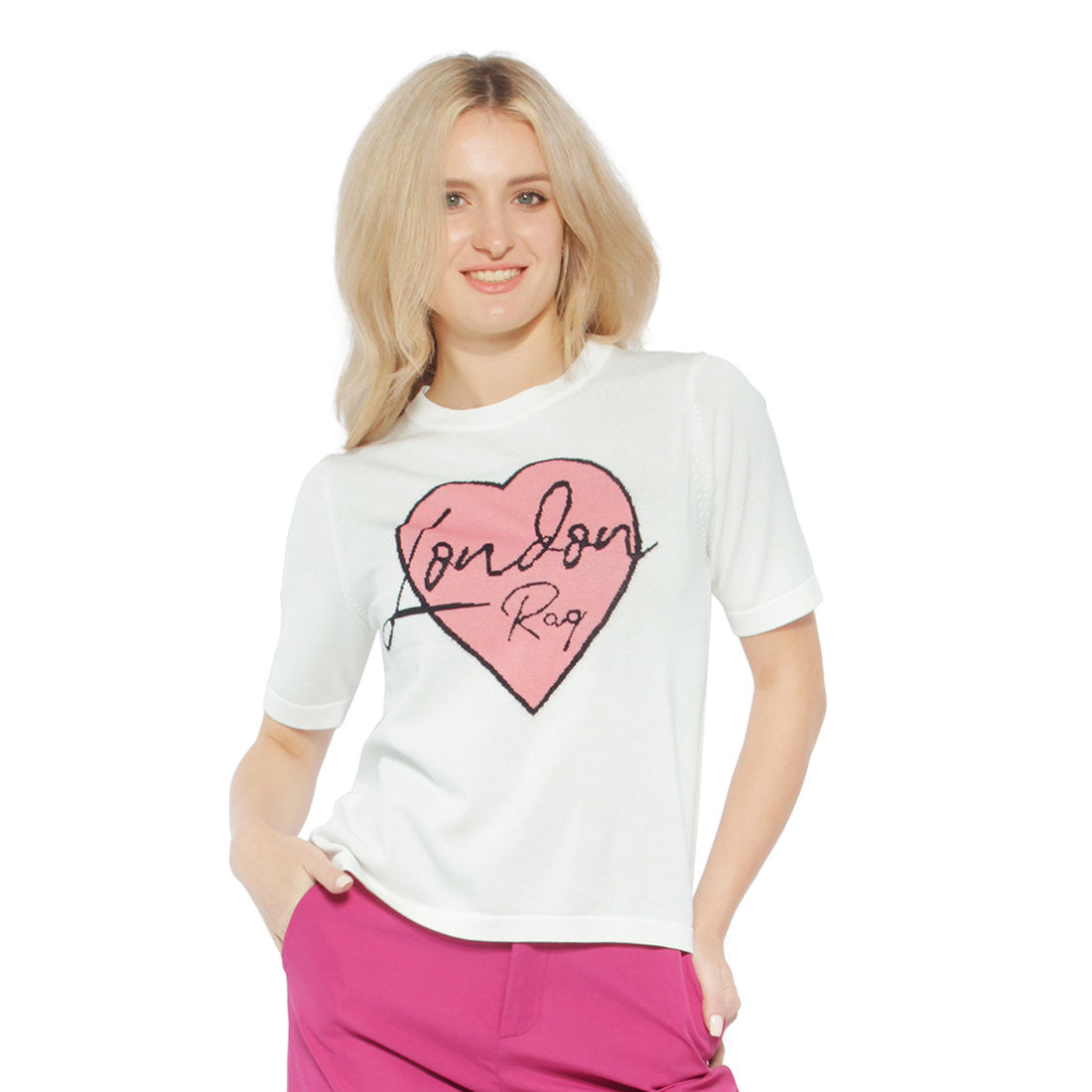 A stylish graphic t-shirt featuring a unique design, made from 100% viscose, showcasing a relaxed fit and round neckline.