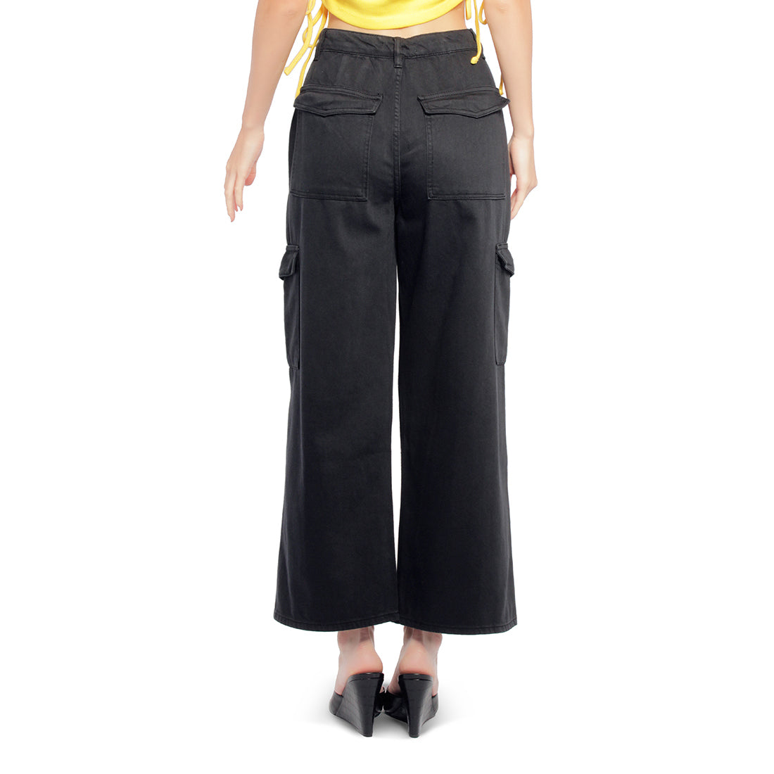 High Waist Cargo Pocket Pants featuring multiple pockets and a stylish high-waisted design, made from breathable cotton fabric.