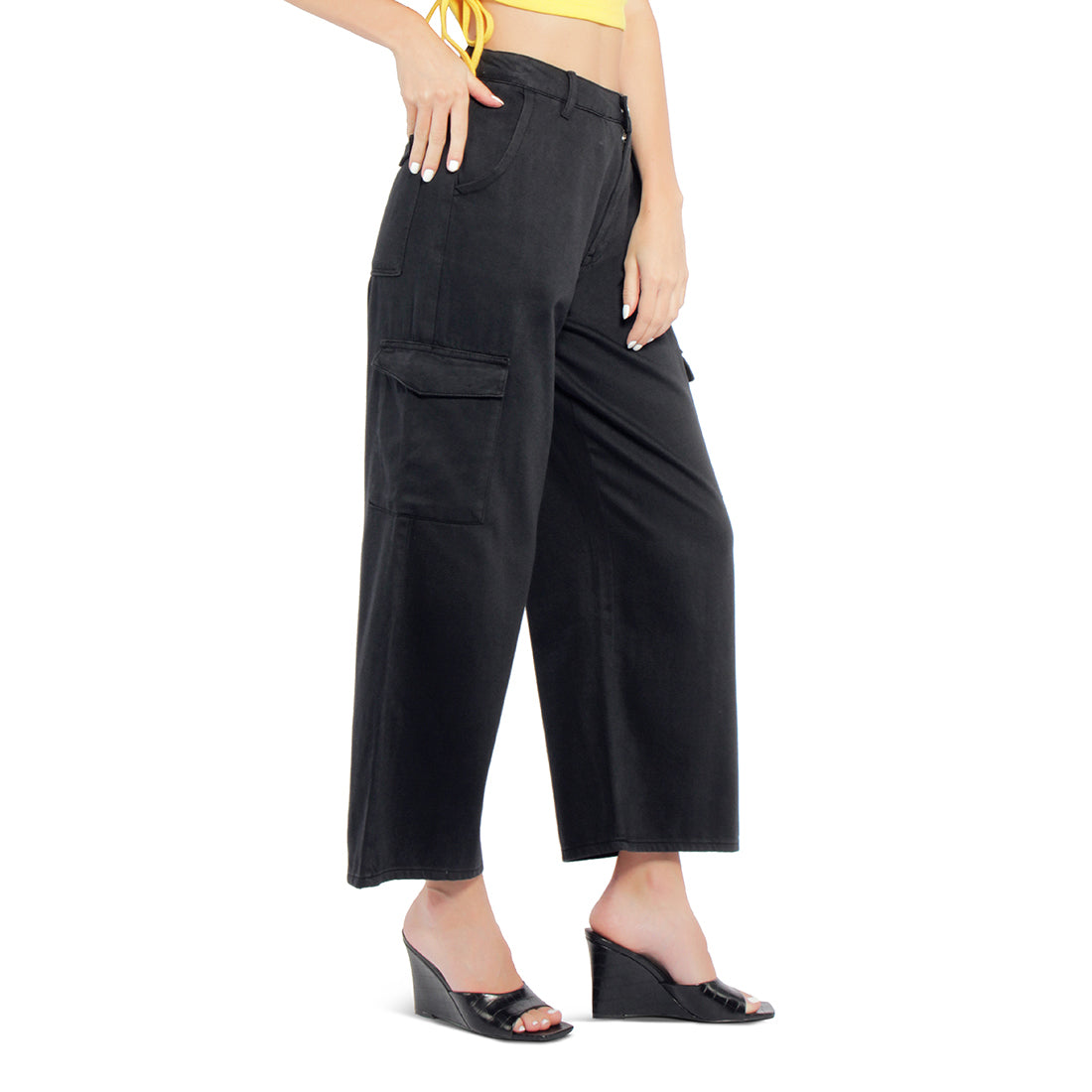 High Waist Cargo Pocket Pants featuring multiple pockets and a stylish high-waisted design, made from breathable cotton fabric.