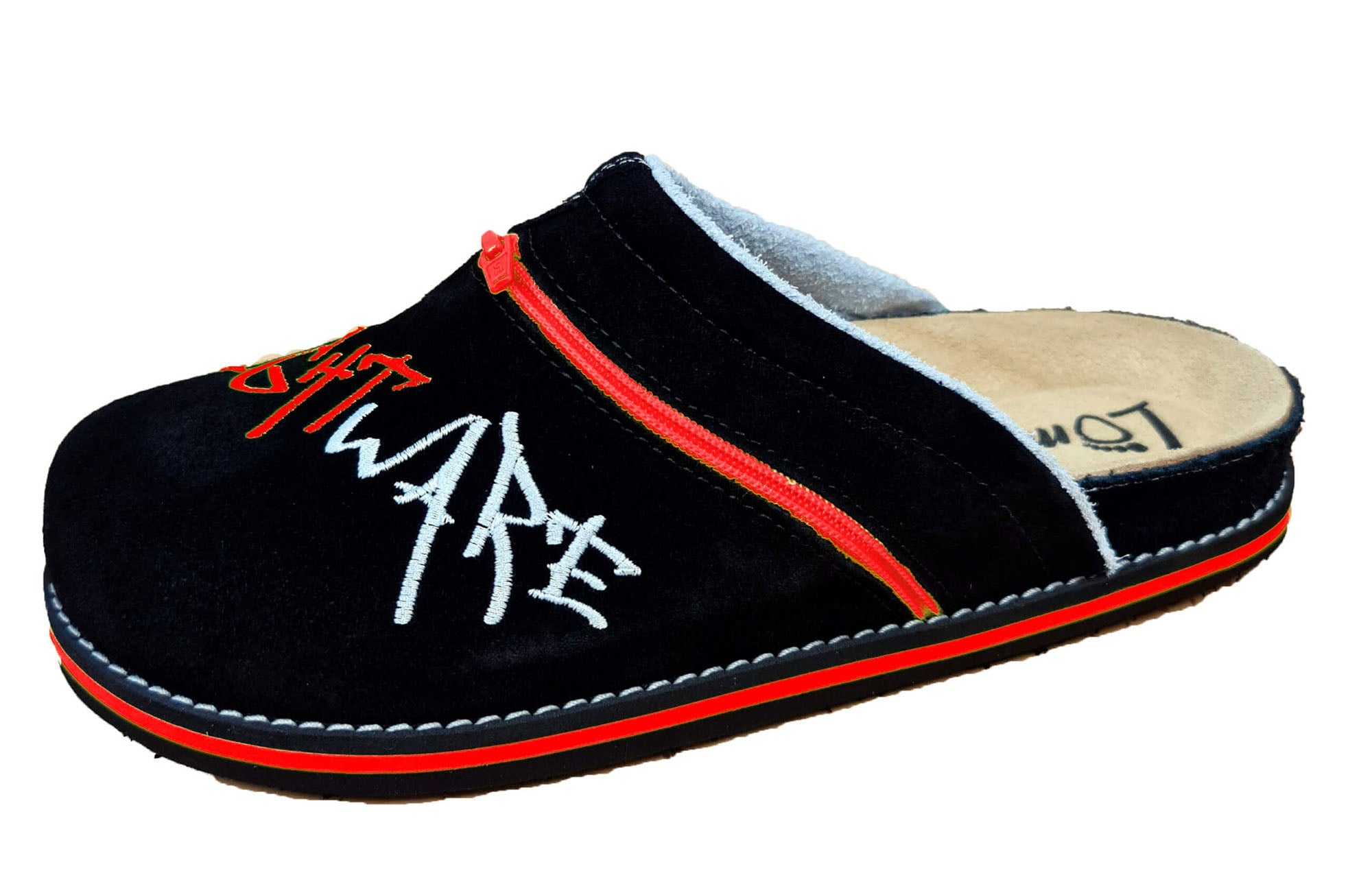 Lightware 3052 slippers in black and red, designed for comfort and relaxation after sports activities.