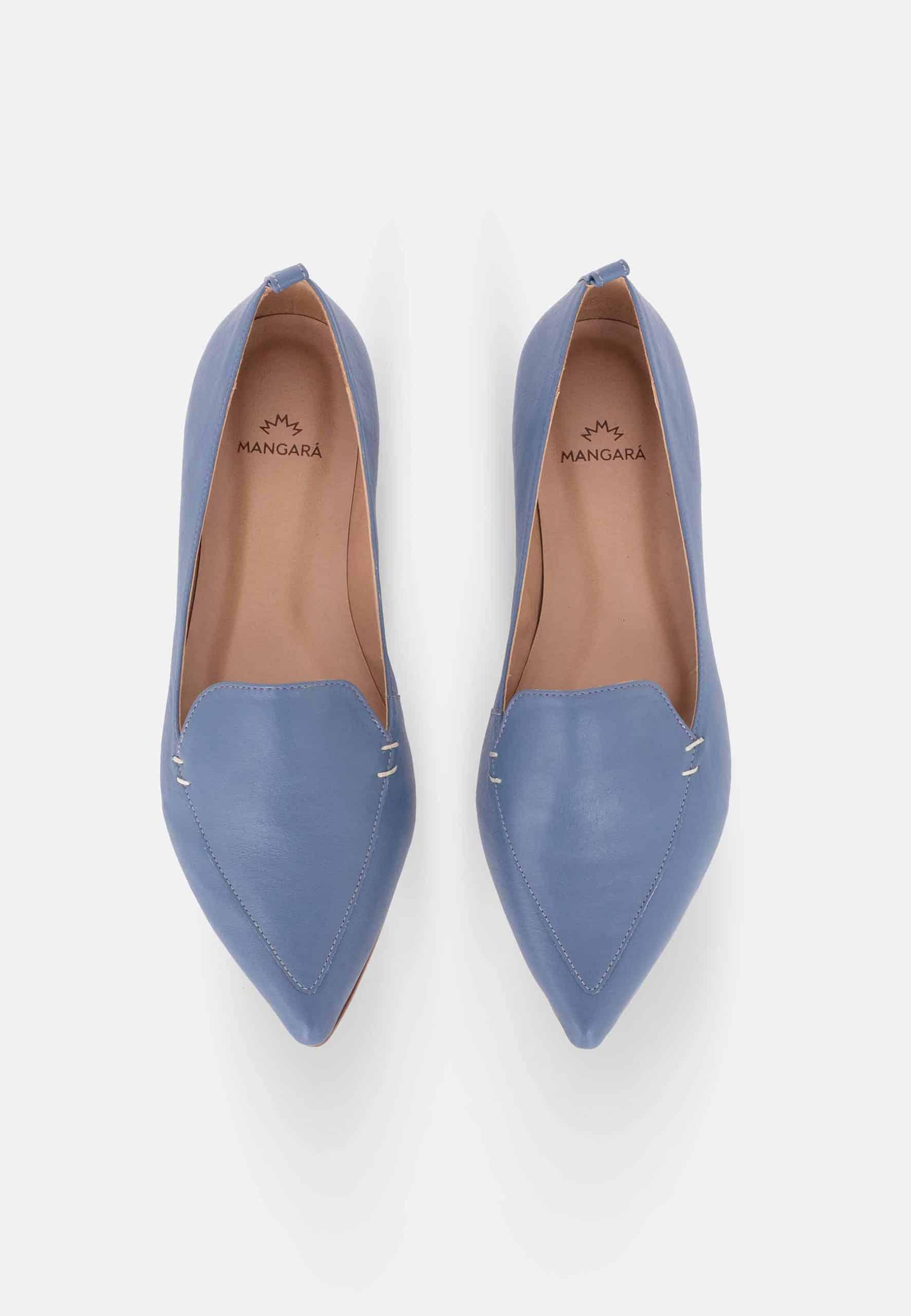 Elegant Mangará Butia Leather Ballerina flats with a pointed toe design, crafted from high-quality leather, perfect for any occasion.