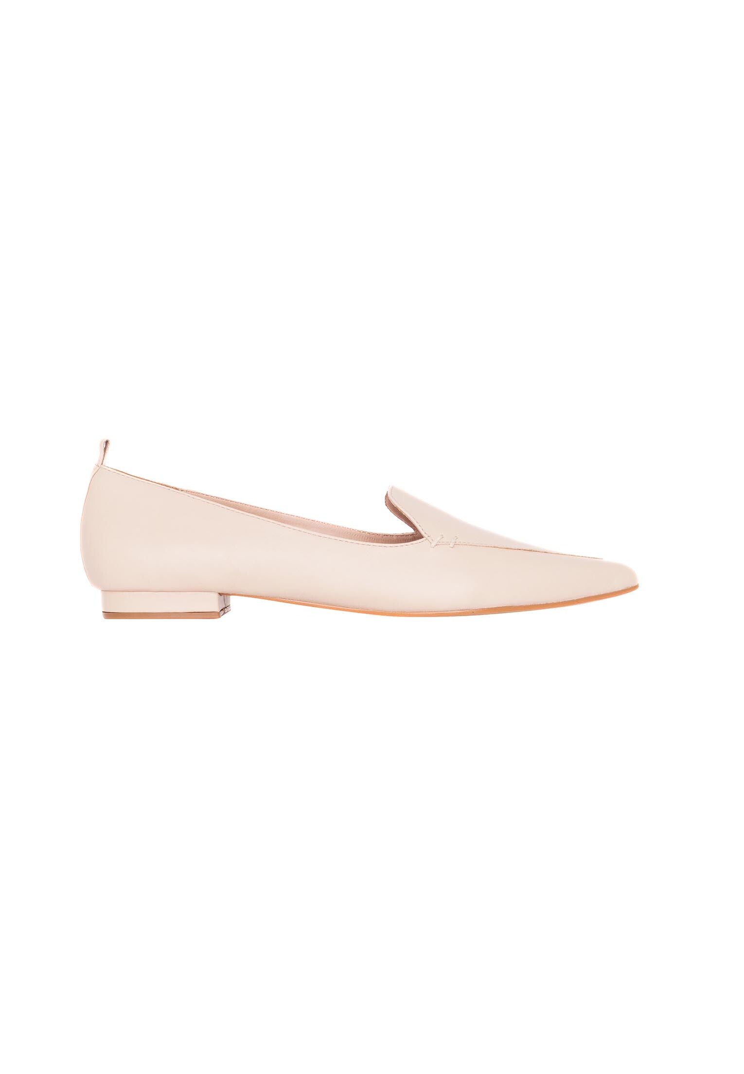 Elegant Mangará Butia Leather Ballerina flats with a pointed toe design, crafted from high-quality leather, perfect for any occasion.