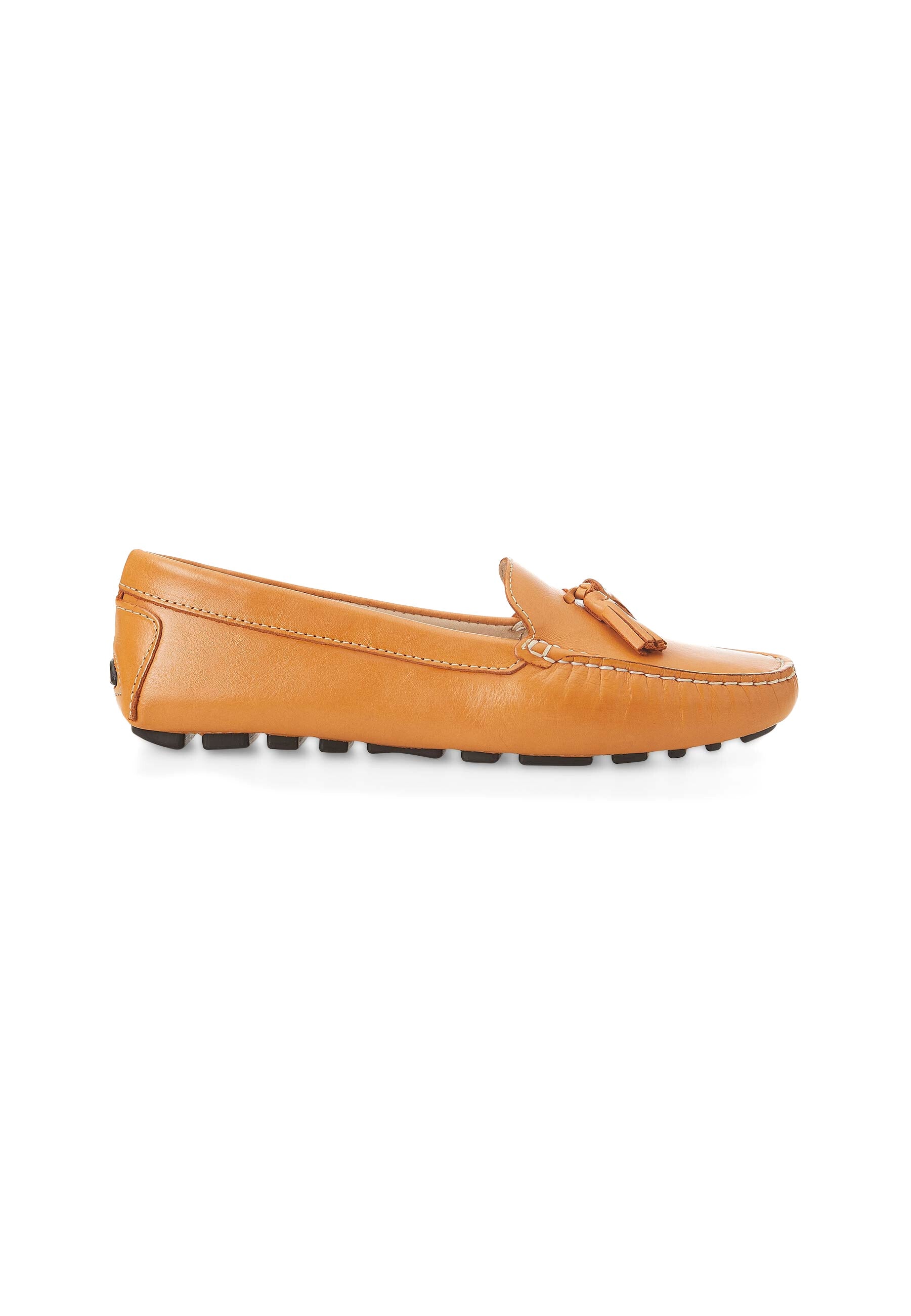 A pair of stylish Mangará Caviúna Women's Loafers featuring a sleek silhouette in a versatile color, perfect for any occasion.