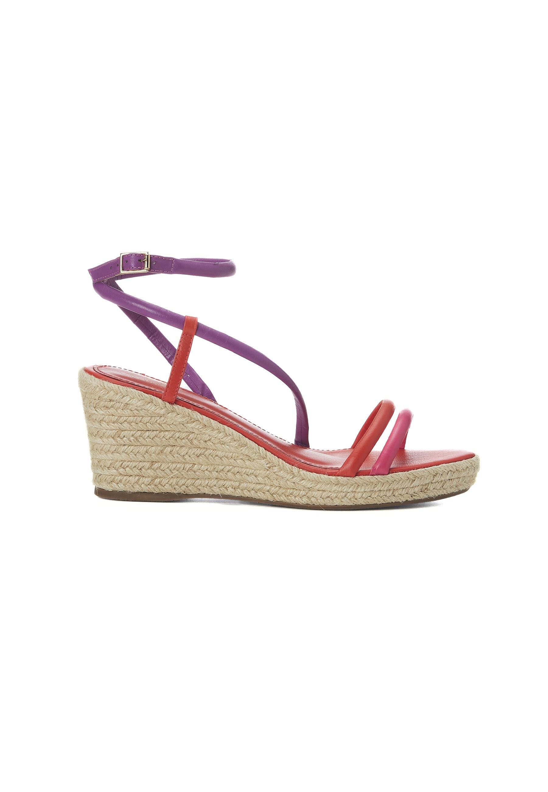 Stylish Mangará Romã Espadrilles Wedges featuring a jute sole and adjustable ankle strap, perfect for any occasion.