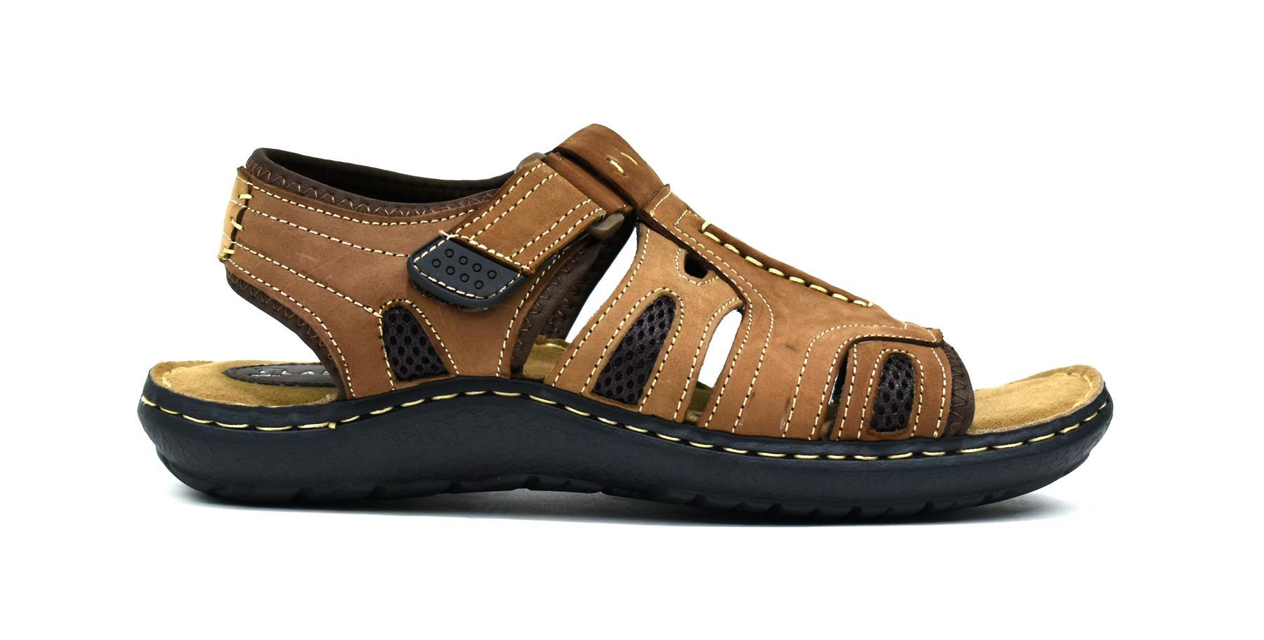 A pair of stylish men's leather sandals featuring a durable upper, soft lining, and sturdy sole, perfect for casual wear.