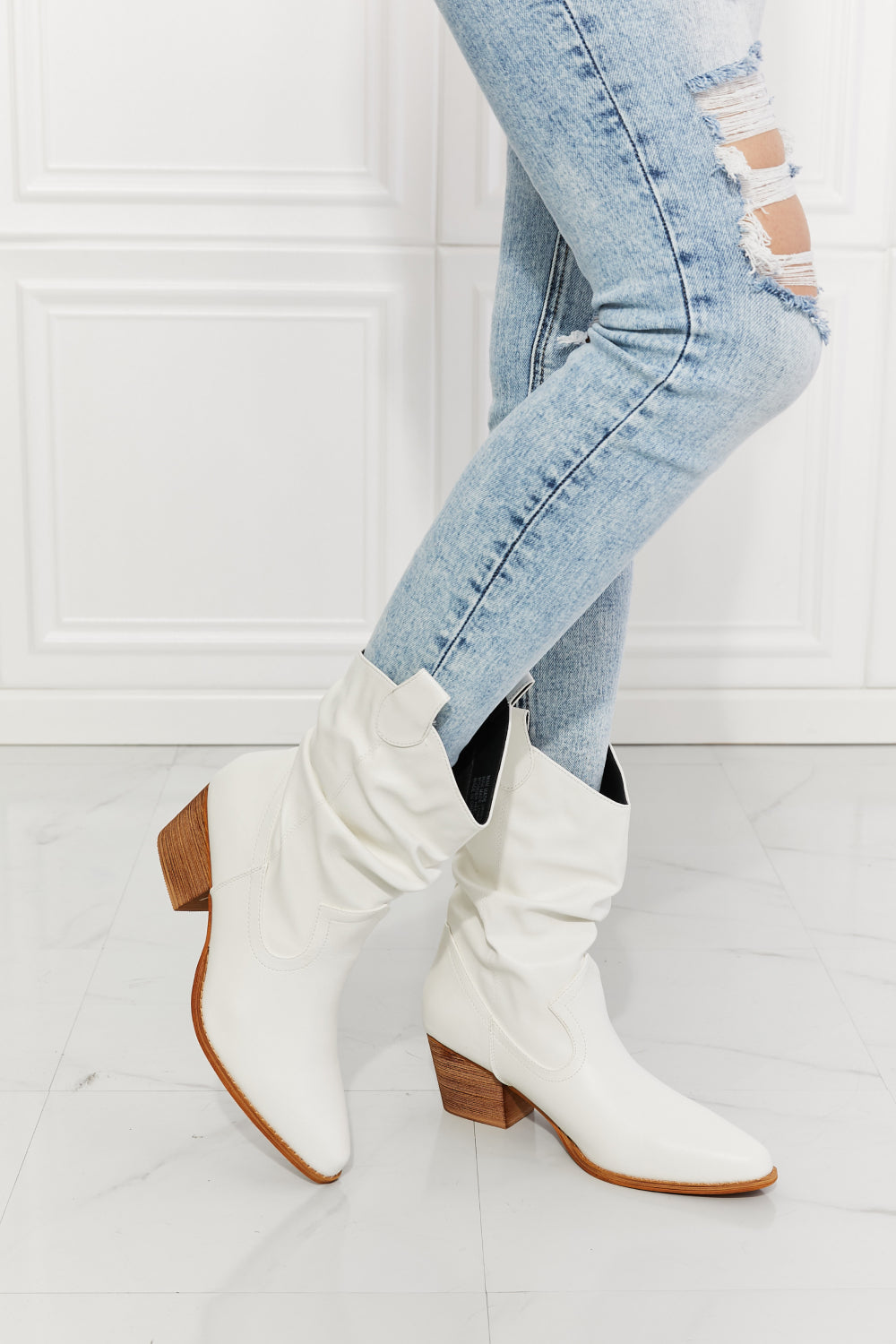 MMShoes Better in Texas Scrunch Cowboy Boots in White, featuring a stylish scrunch design and low block heels, perfect for versatile outfits.