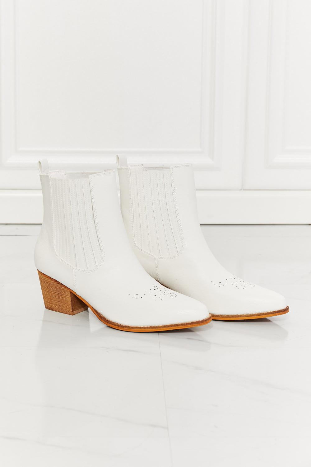 MMShoes Love the Journey Stacked Heel Chelsea Boot in White, featuring a high-top design, pointed toe, and stylish stacked heel.