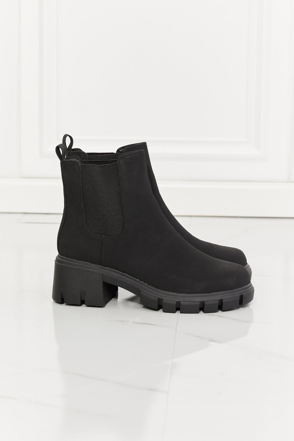 MMShoes Work For It Matte Lug Sole Chelsea Boots in Black, featuring a stylish matte finish and durable lug sole design.