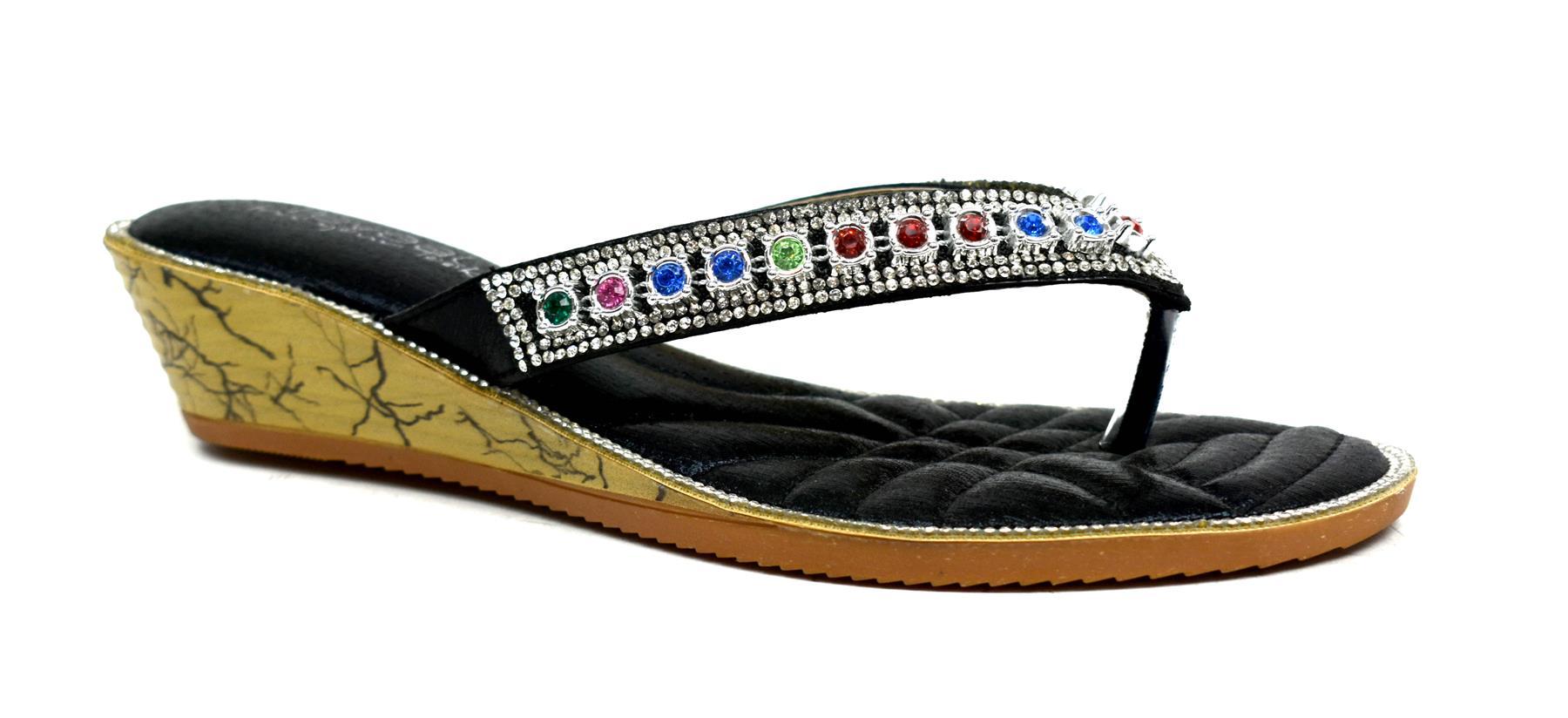 Multigem Toe Post Black sandals featuring a stylish toe post design and durable sole, perfect for casual wear.