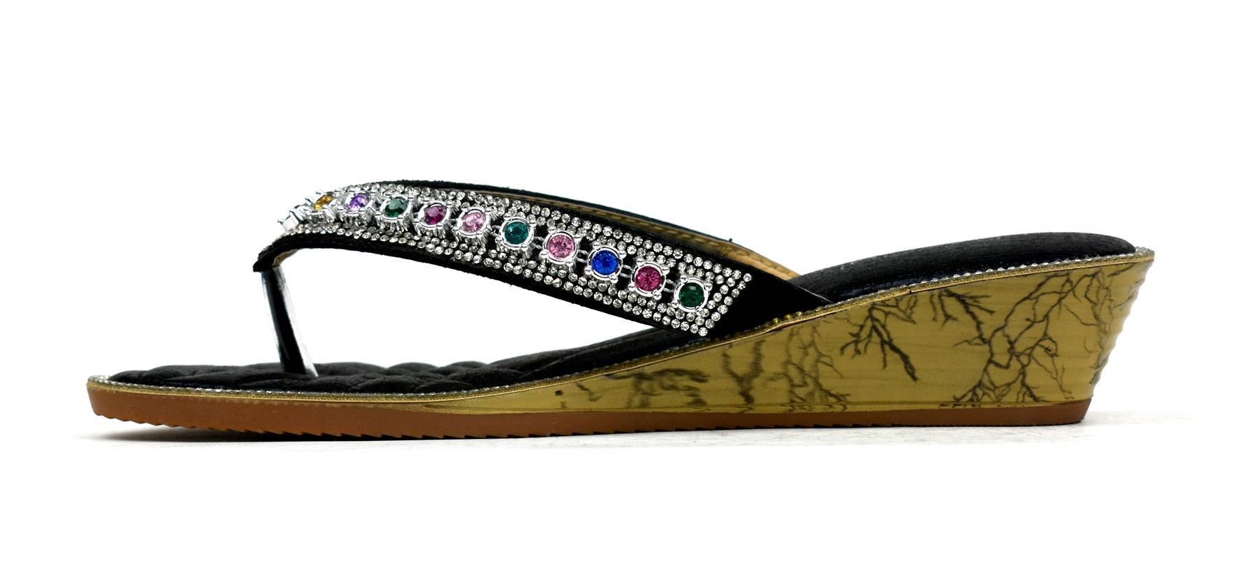 Multigem Toe Post Black sandals featuring a stylish toe post design and durable sole, perfect for casual wear.