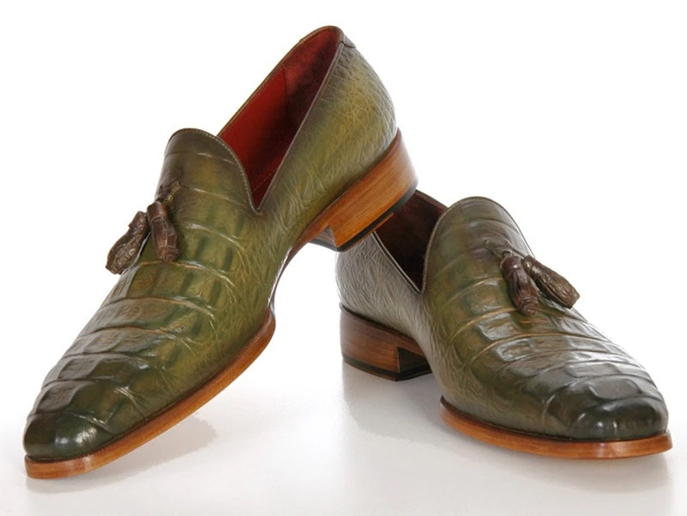 Paul Parkman Men's Green Crocodile Embossed Calfskin Tassel Loafer showcasing luxurious green leather with tassel detail.