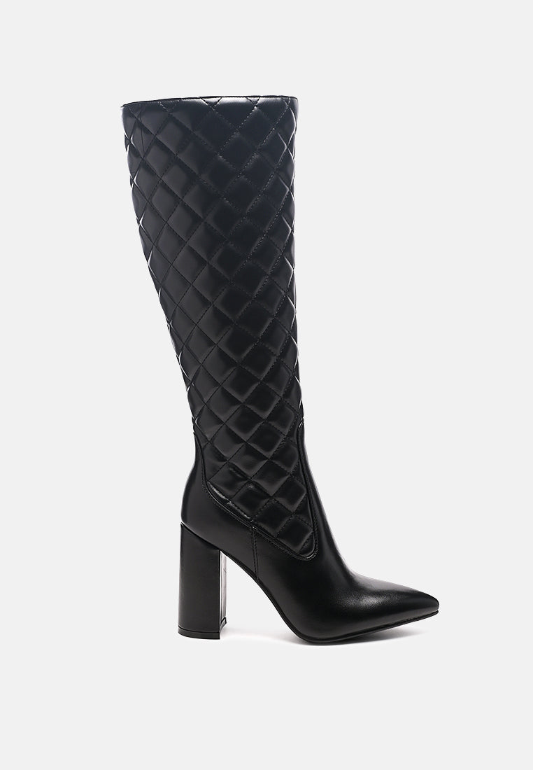 Stylish quilted calf boots with block heels and side zipper, perfect for autumn and winter wear.