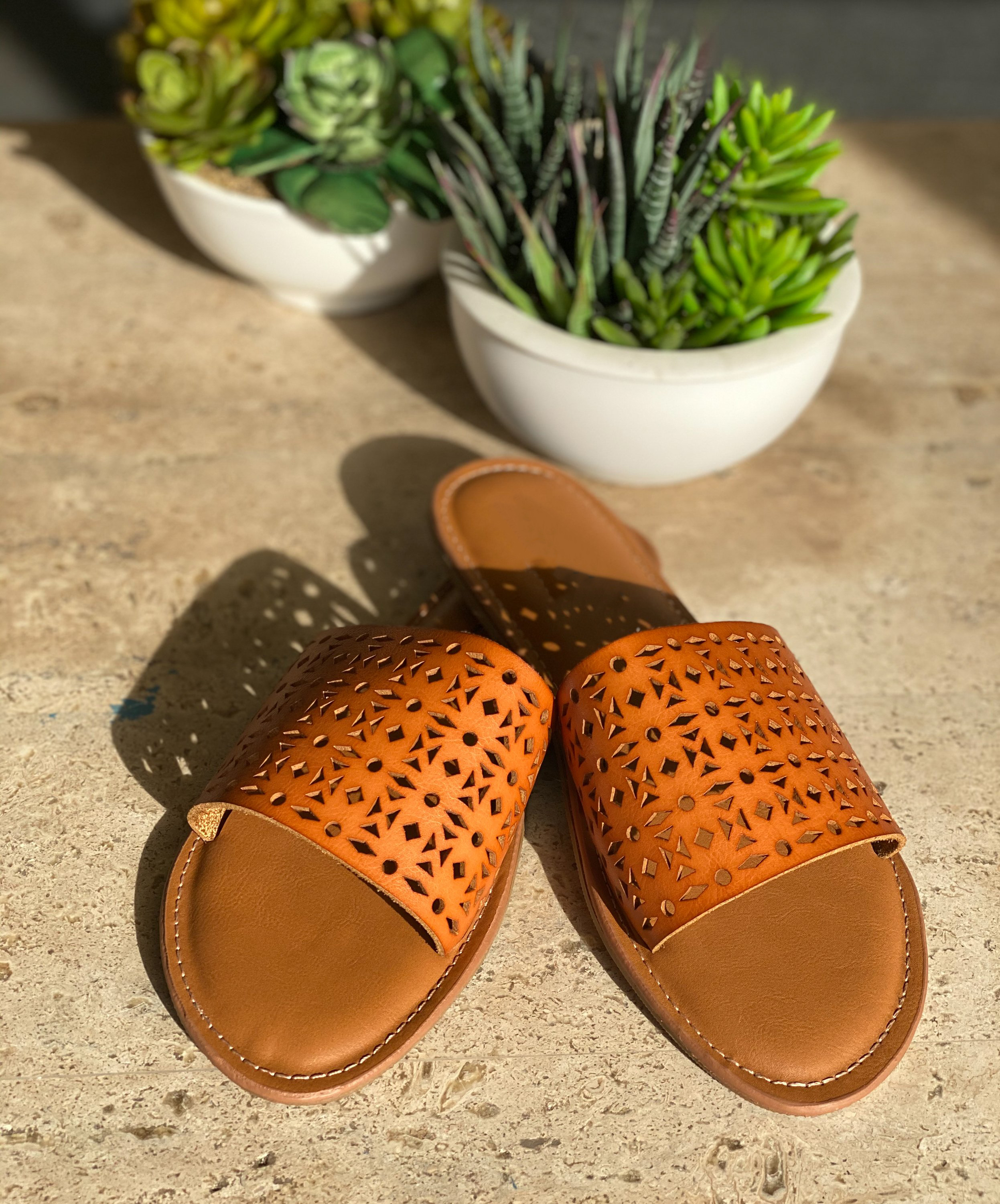 Stylish Women's Sandals Biarritz Tan with cushioned sole and perforated design, perfect for summer outfits.