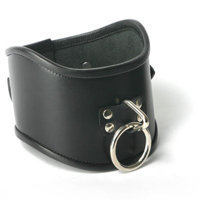 Strict Leather Locking Posture Collar made of durable black leather, featuring a tri-ring and locking roller buckle.