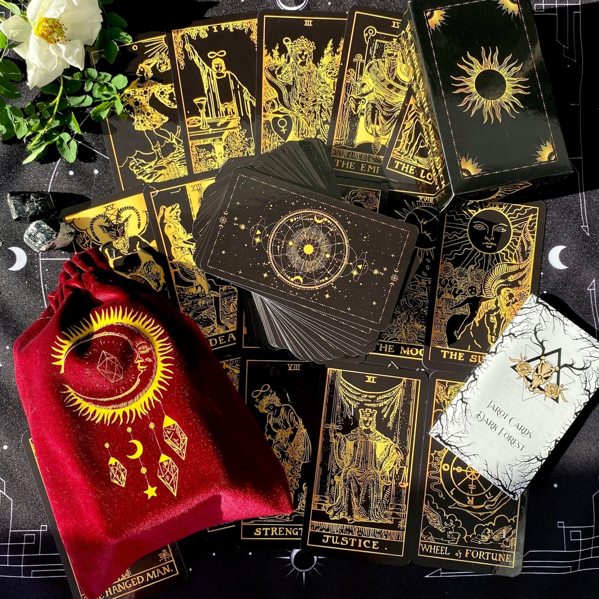 Luxurious red and gold velvet tarot bag designed for storing tarot cards, featuring a soft texture and elegant appearance.