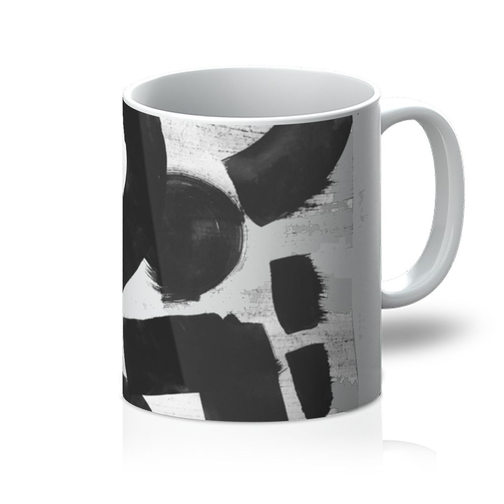 Art 7 Mug featuring a glossy Orca coating and sturdy handle, ideal for beverages.