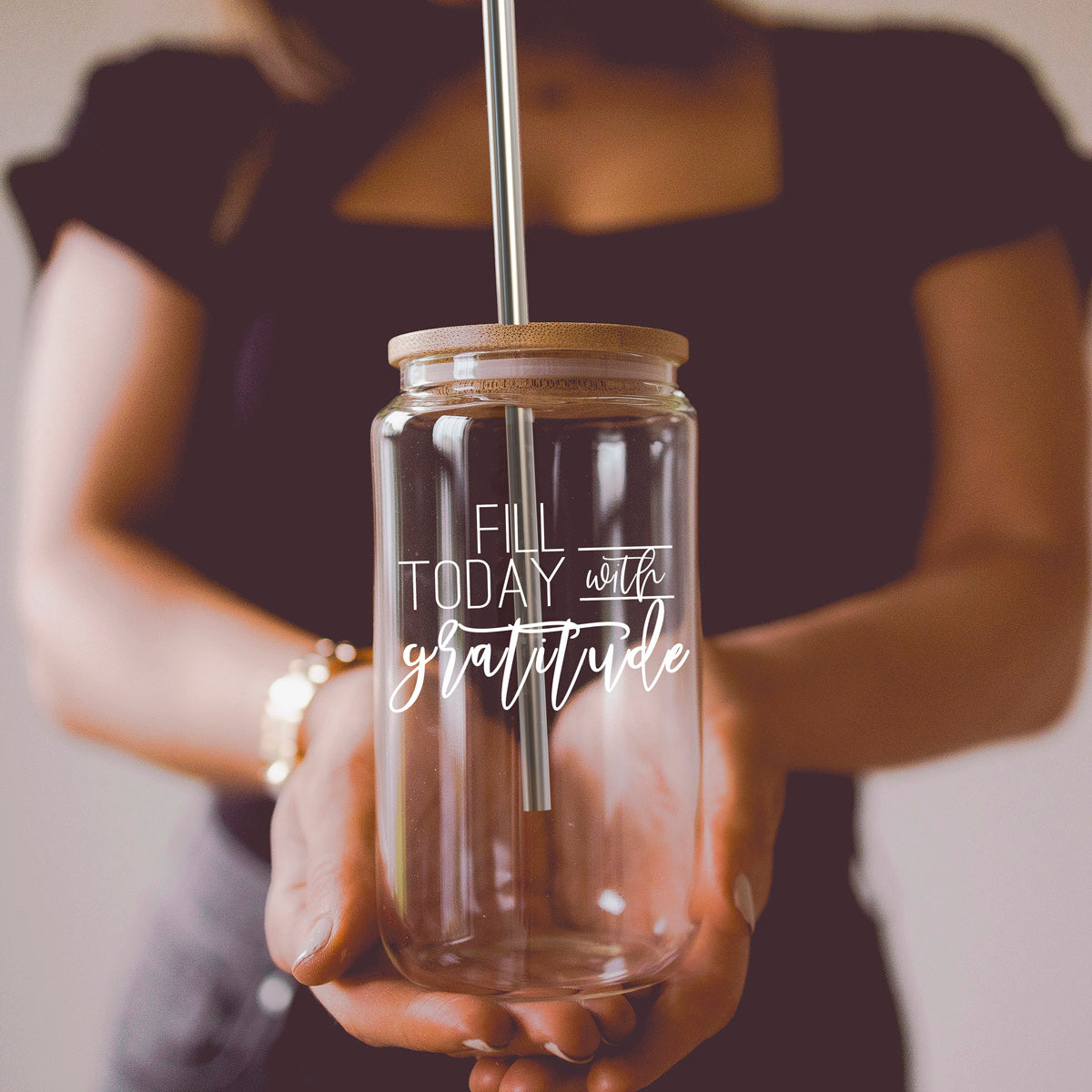 Gratitude Set featuring high borosilicate glass cups with bamboo lids and stainless steel straws, perfect for various beverages.