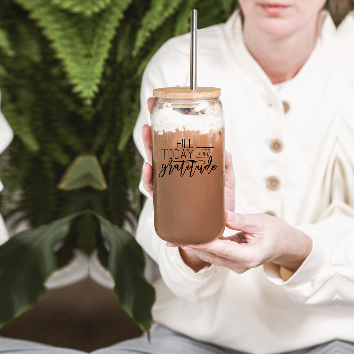 Gratitude Set featuring high borosilicate glass cups with bamboo lids and stainless steel straws, perfect for various beverages.