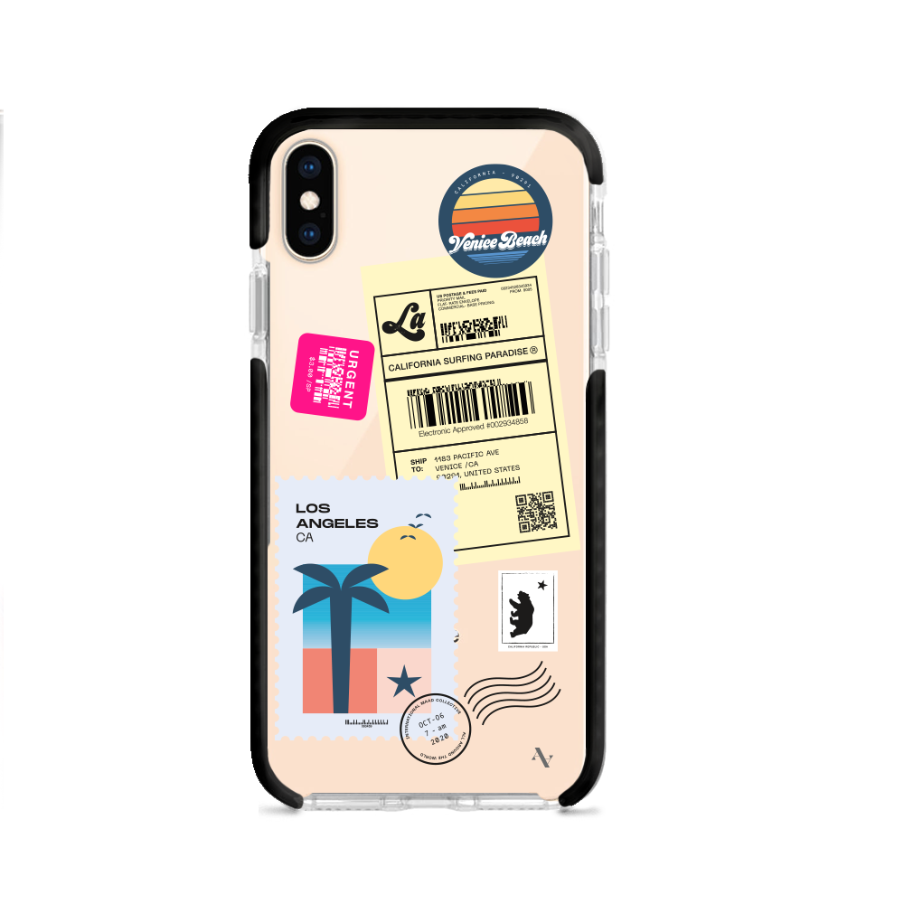 MAAD World Clear Case for iPhone XS MAX, showcasing a slim and transparent design that protects the device while highlighting its original aesthetics.