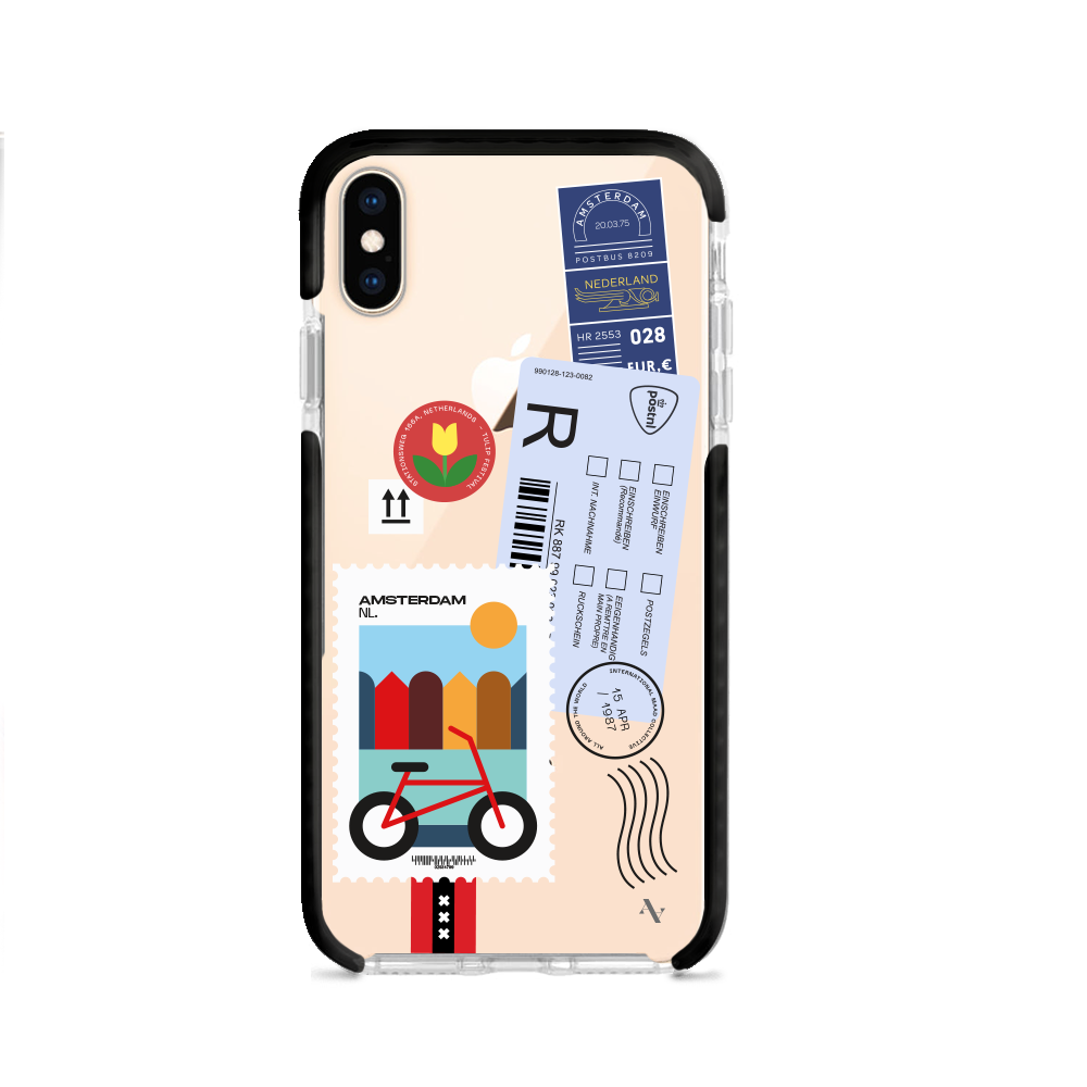 MAAD World Clear Case for iPhone XS MAX, showcasing a slim and transparent design that protects the device while highlighting its original aesthetics.