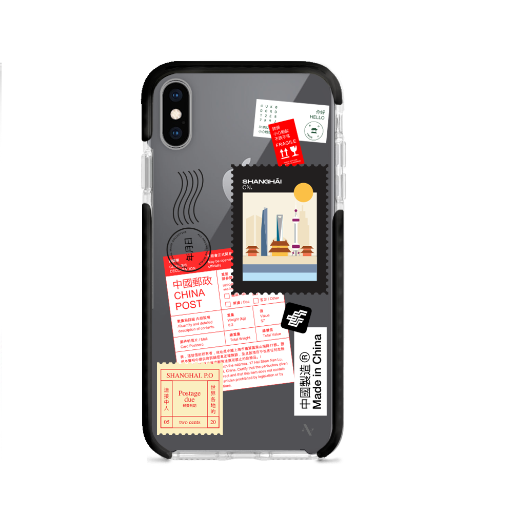 MAAD World Clear Case for iPhone XS MAX, showcasing a slim and transparent design that protects the device while highlighting its original aesthetics.