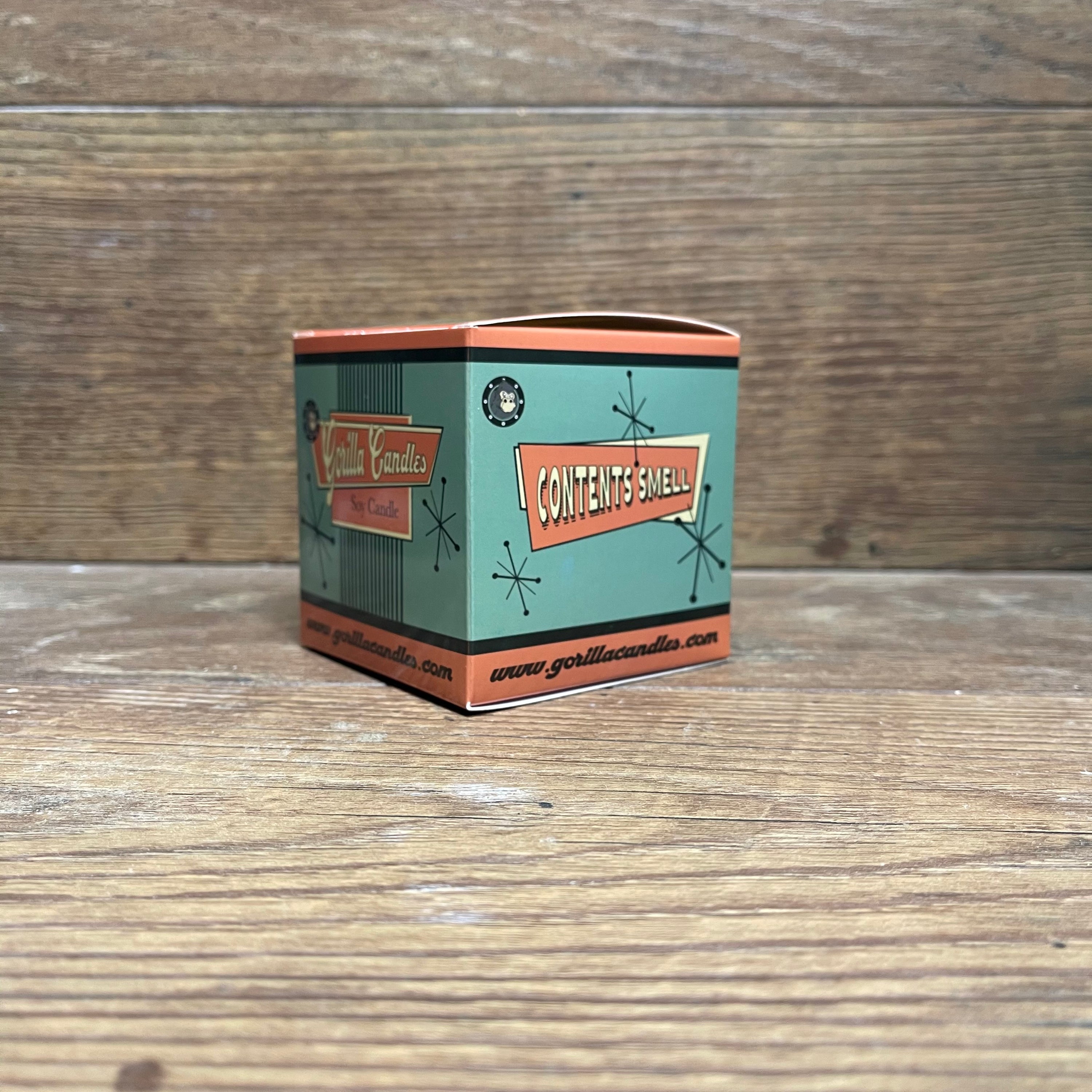 Peanut Butter & Jelly scented candle in a retro paint can, showcasing a nostalgic design.