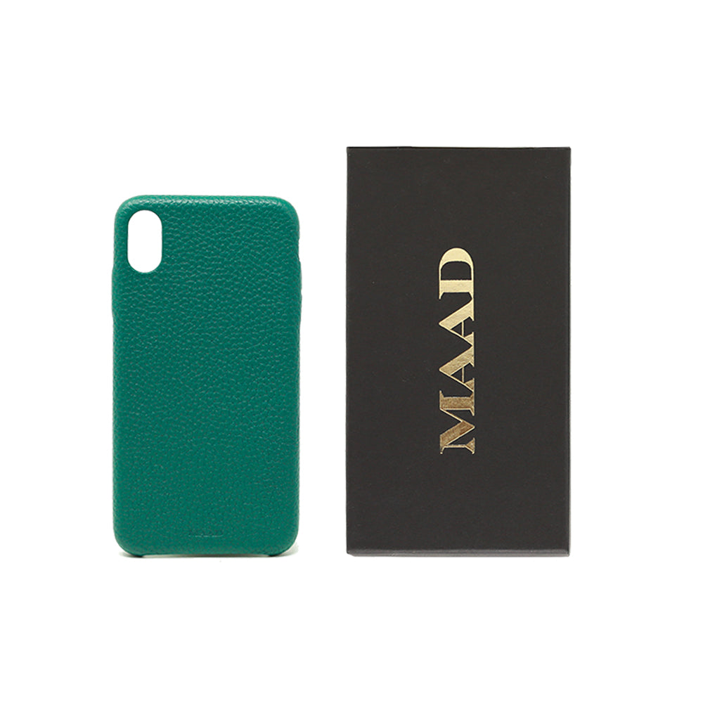 Moss green pebble leather case for iPhone XS MAX, showcasing a minimalist design and personalized monogram options.