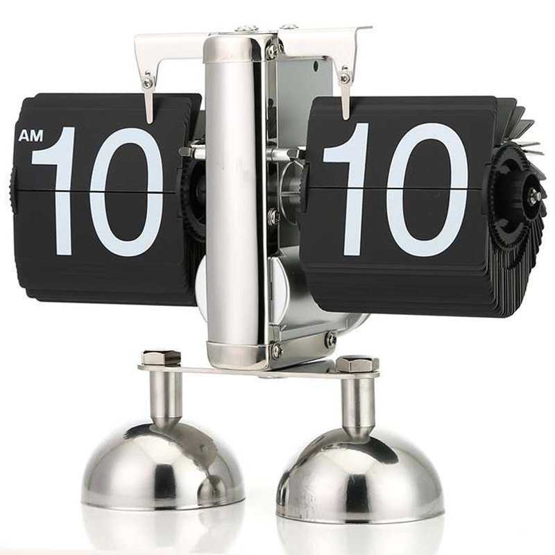 A stylish Retro Desktop Flip Clock featuring exposed gears and a metal frame, showcasing its steampunk design and durable acrylic flip-down display.