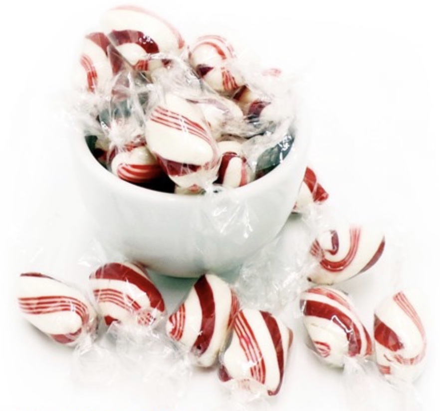 A tray of Candy Cubes - Peppermint featuring vibrant green and white cubes, showcasing their refreshing peppermint flavor.