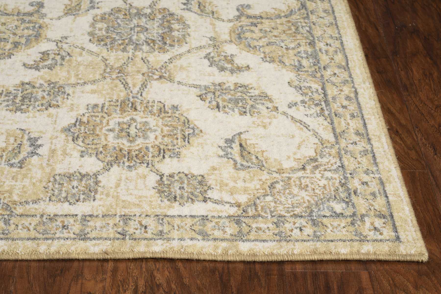 Ivory Sand Vintage Wool Accent Rug measuring 2x3 inches, featuring a traditional design and soft wool texture, perfect for elegant living spaces.