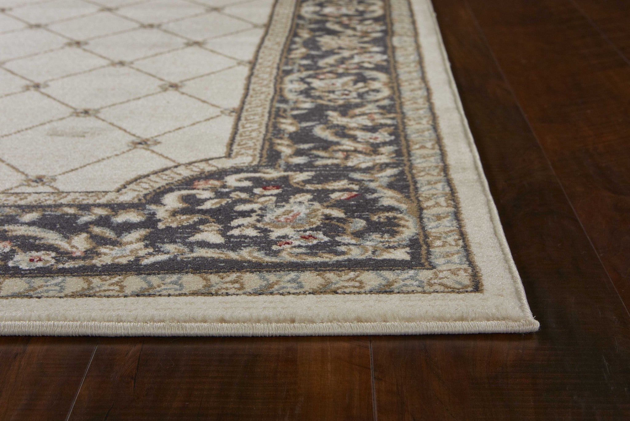 5 inches x 8 inches ivory and grey diamond bordered area rug, showcasing a modern design with a diamond border pattern.