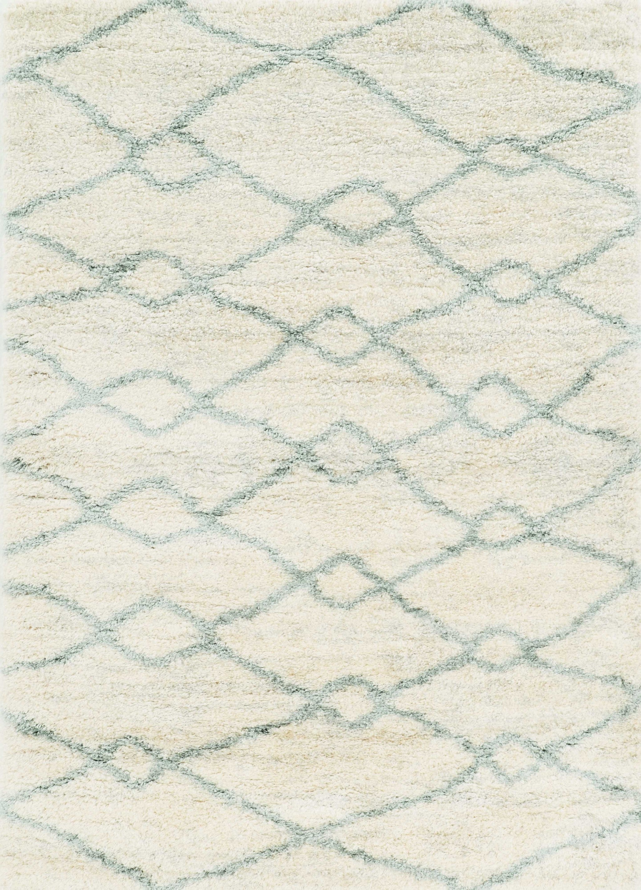 5x8 ivory grey machine woven chain link indoor area rug showcasing a contemporary design with soft patterns.