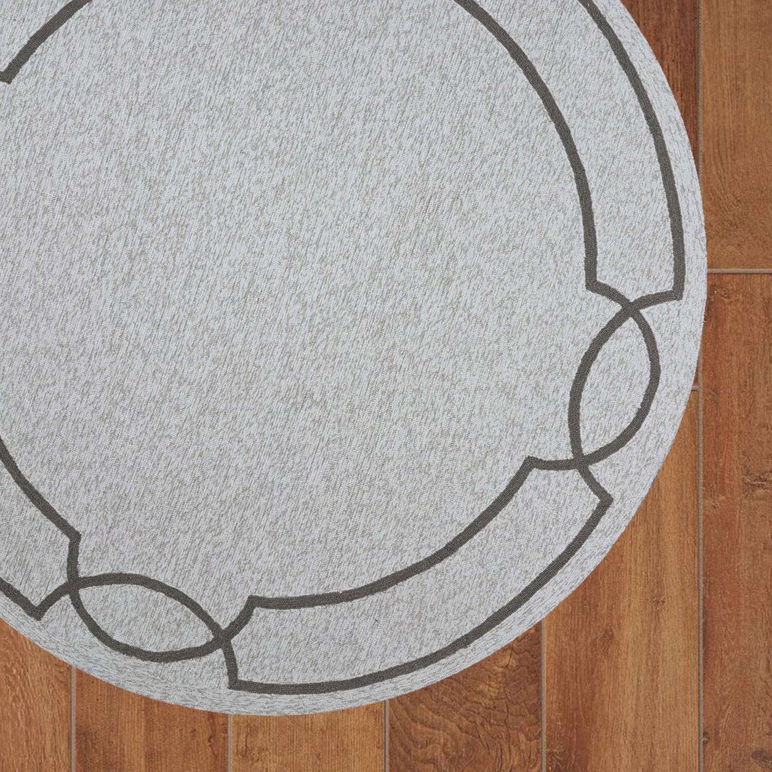 7-inch round oatmeal ivory hand hooked rug with UV treatment, perfect for indoor and outdoor use.