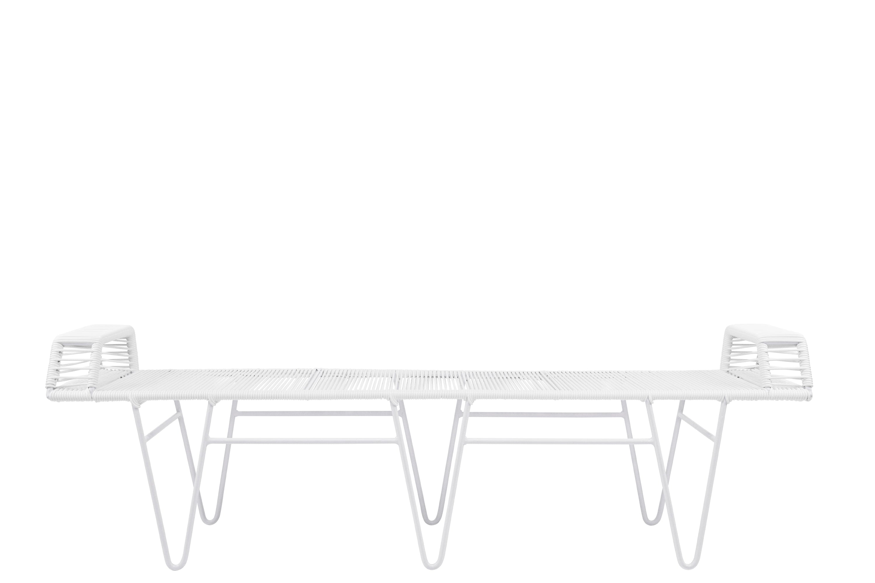 Pelopin Bench featuring a sleek hairpin base, designed for indoor and outdoor use, showcasing modern aesthetics.