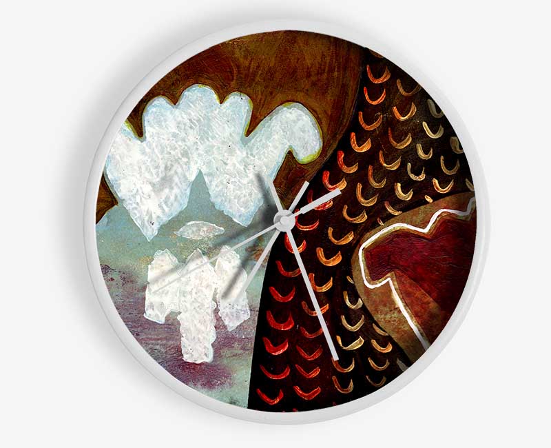 Aboriginal Mirage clock made from natural bamboo with a round face, available in black, white, and natural frame colors.