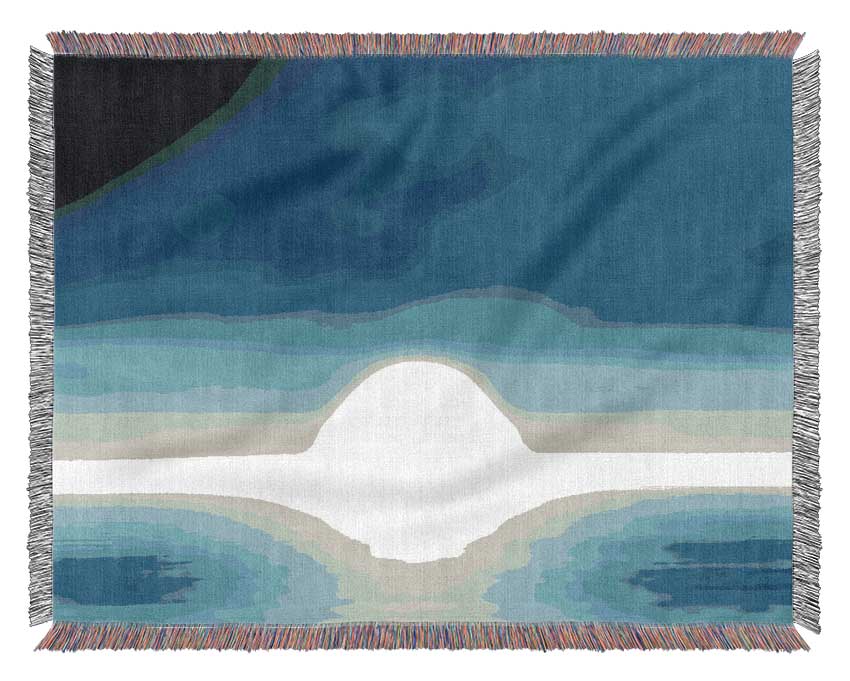 Abstract Sun Blue throw blanket made from 100% cotton, featuring a thermal weave for breathability and a stylish design in shades of blue.