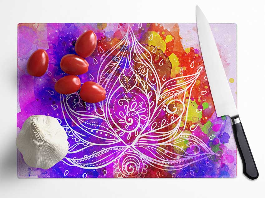 Abstract Lotus Leaves chopping board made of tempered glass with a unique design and anti-slip base.