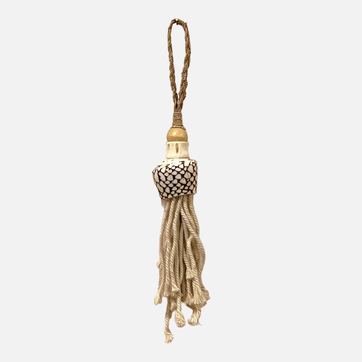 Handmade Maumere Shell Tassel decorative accessory, featuring delicate natural shells, perfect for wall or door decoration.