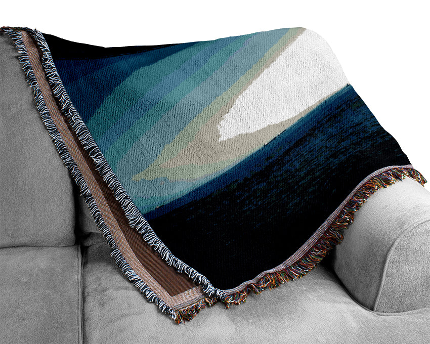 A luxurious Akashi Kaikyo Bridge throw blanket made from 100% cotton, featuring a thermal weave design in a cozy setting.