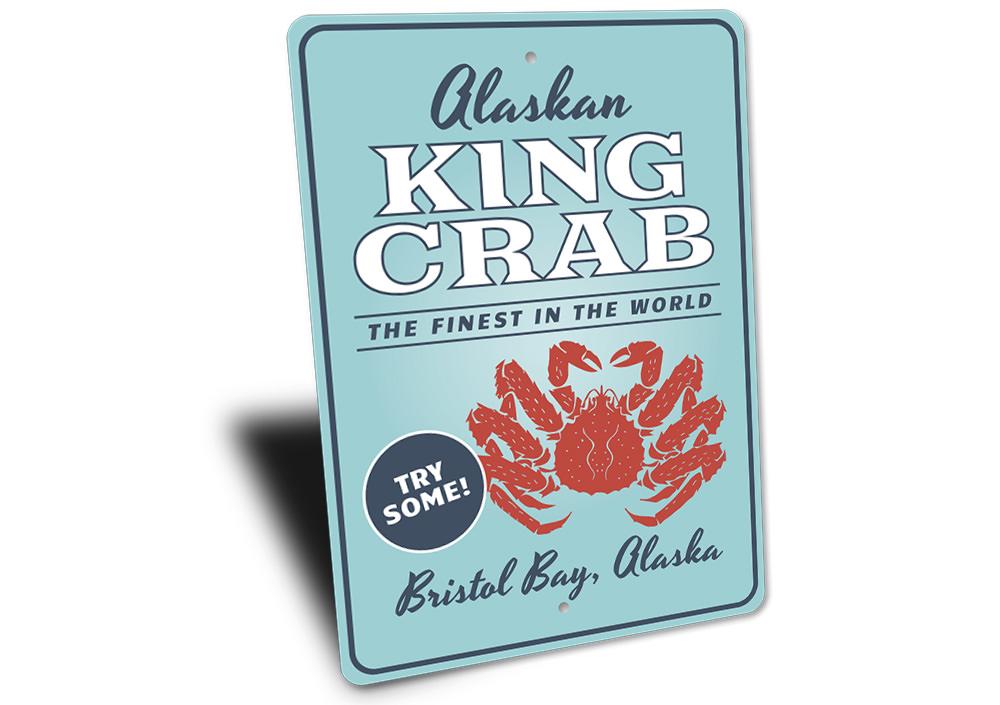 Alaskan King Crab decorative sign made of high-quality aluminum, featuring vibrant colors and a coastal design, perfect for beach houses and seafood restaurants.