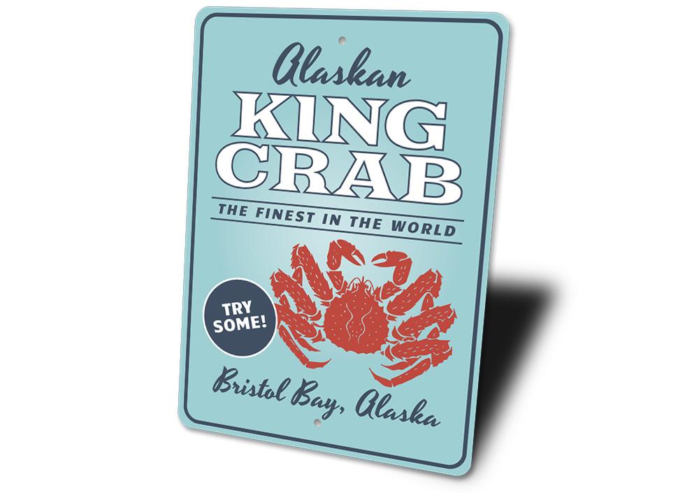 Alaskan King Crab decorative sign made of high-quality aluminum, featuring vibrant colors and a coastal design, perfect for beach houses and seafood restaurants.