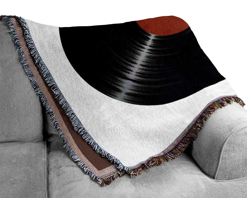 Album Music City throw blanket made from 100% cotton, featuring a luxurious thermal weave design, perfect for bed or couch.